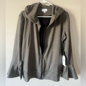 Ian design co. New the everywhere hoodie with tags 🏷️